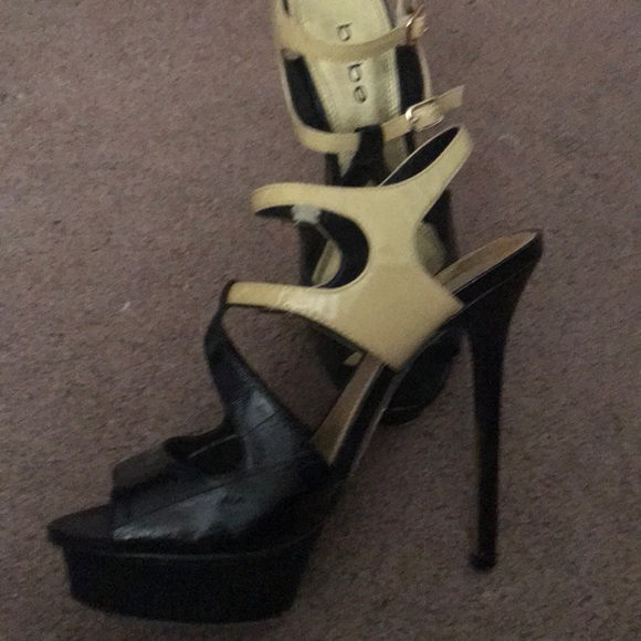 Bebe Black and Tan heels - Picture 2 of 4